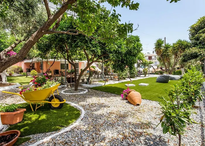 Apartahotel Ianos 3*