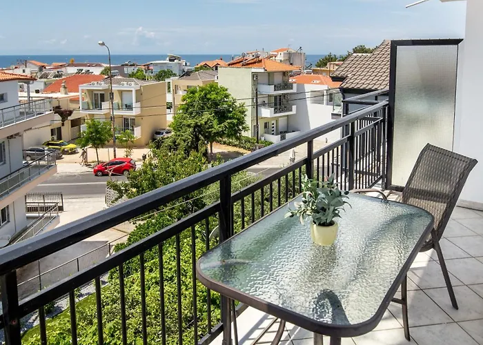 Ianos Aparthotel Potos